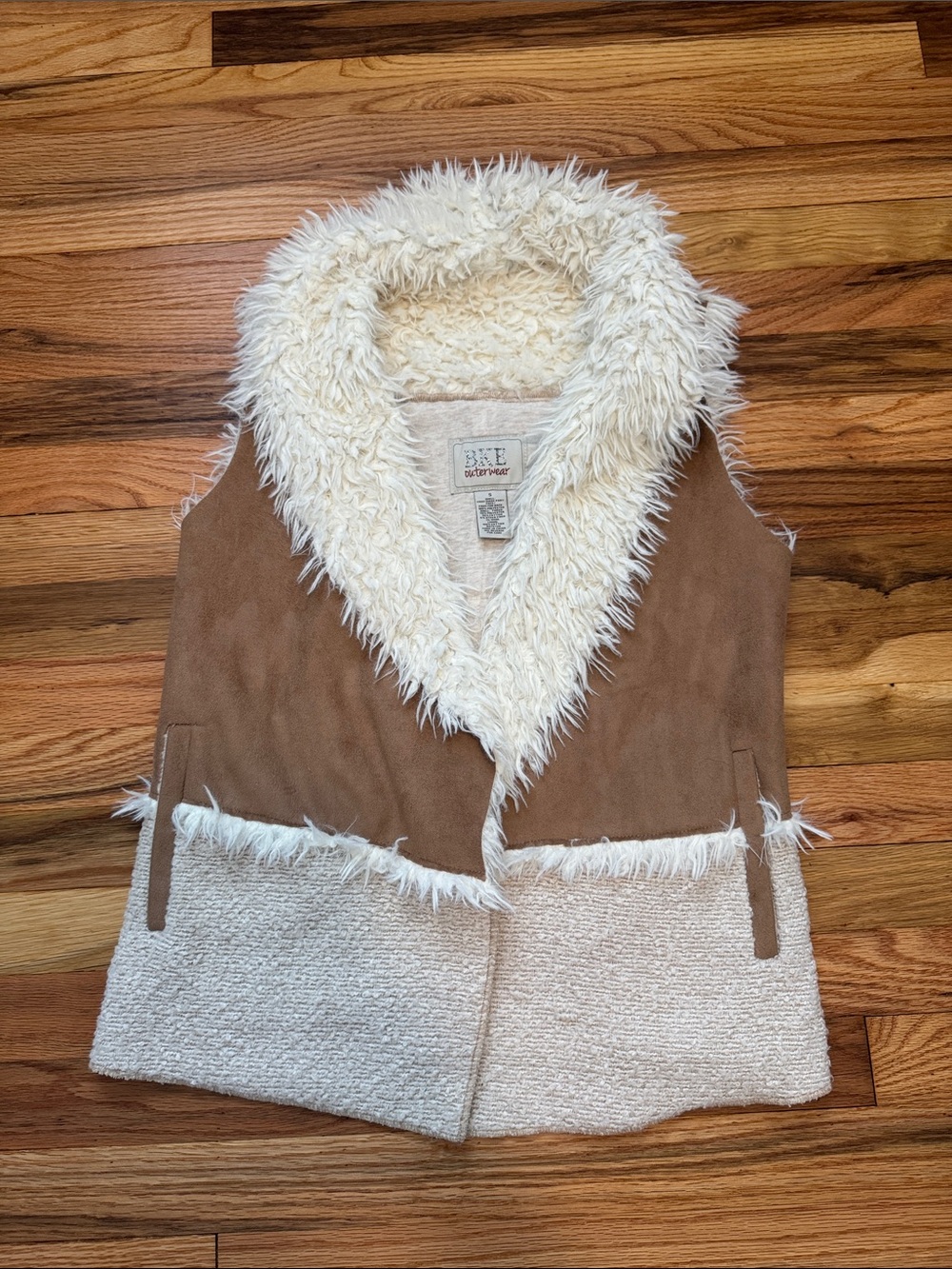 BKE Outerwear Faux Suede/Faux Fur/Tweed Open Vest Small Tan/Beige